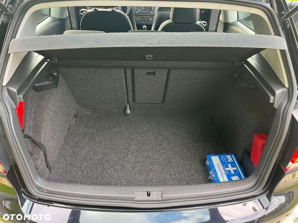 Volkswagen Golf - 13