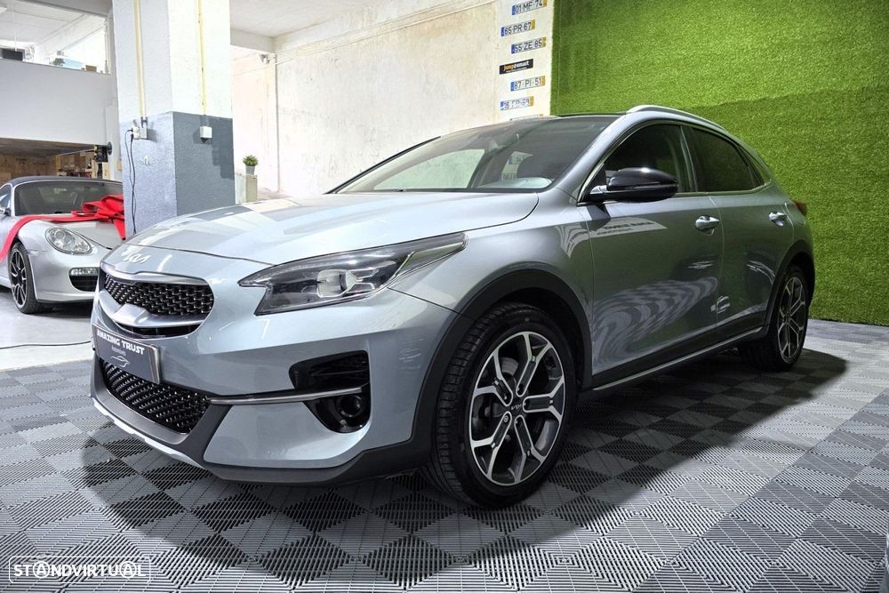 Kia XCeed 1.0 T-GDI Tech+SRF - 3