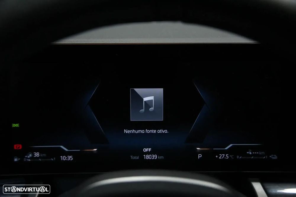 BMW 530 e Pack Desportivo M - 23