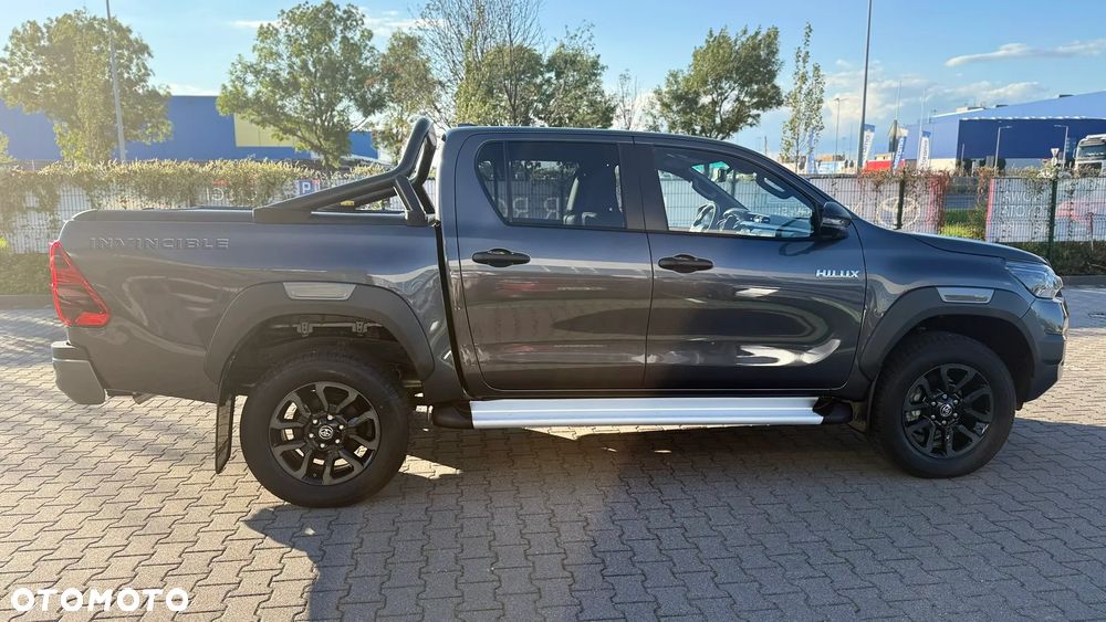 Toyota Hilux - 9
