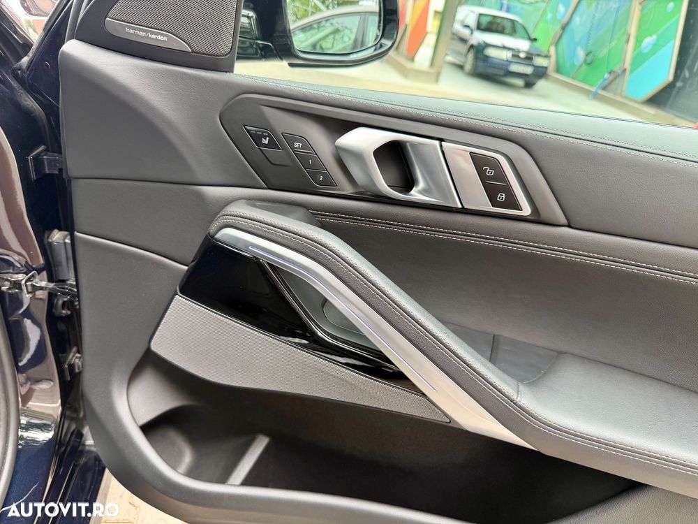 BMW X6 xDrive40i AT MHEV - 21