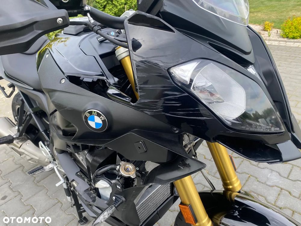 BMW XR - 12