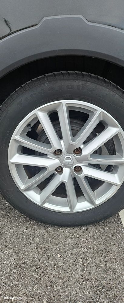 Dacia Lodgy 1.5 Blue dCi Stepway 7L - 8