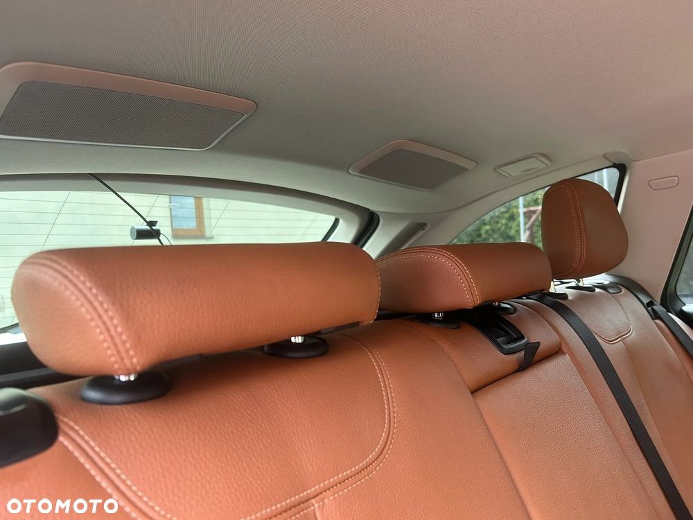 BMW Seria 3 - 14