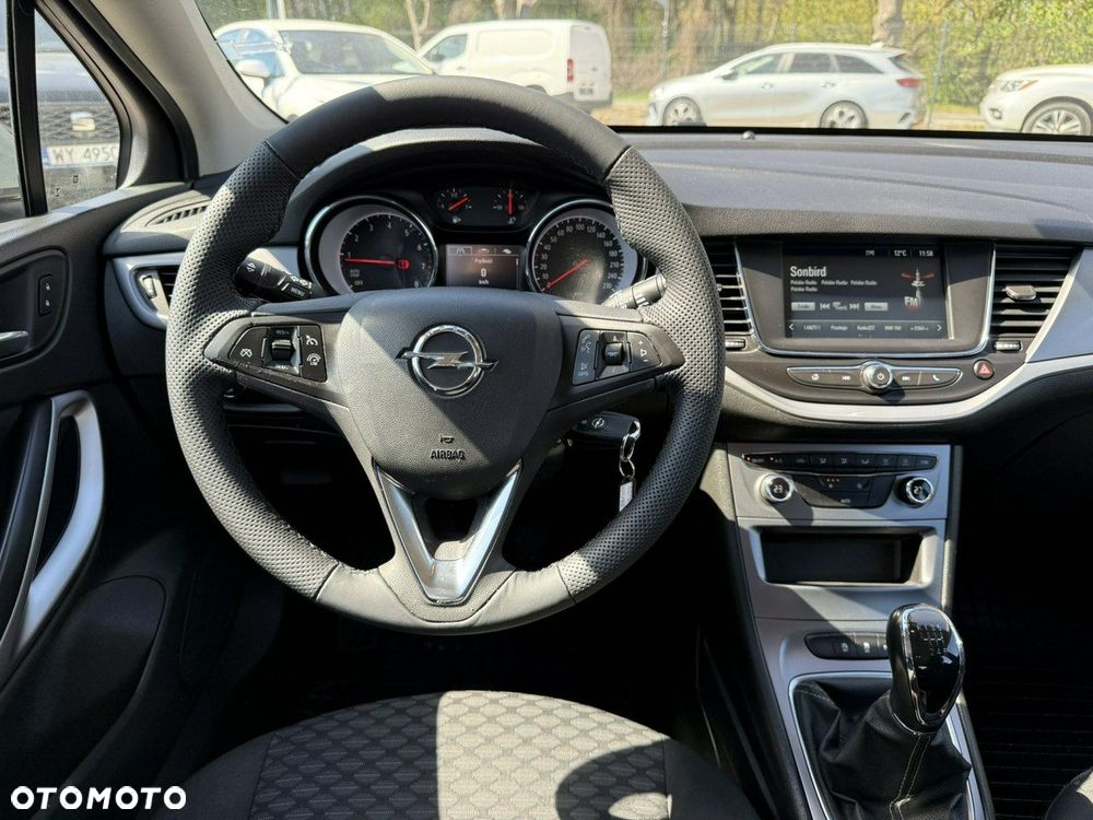 Opel Astra 1.4 T Enjoy S&S - 3