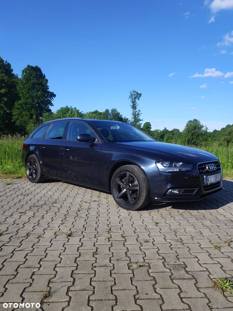 Audi A4 Avant - 4