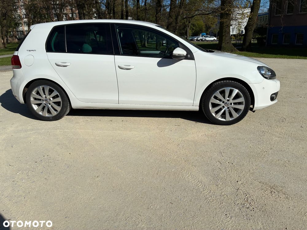 Volkswagen Golf 1.2 TSI Team - 2