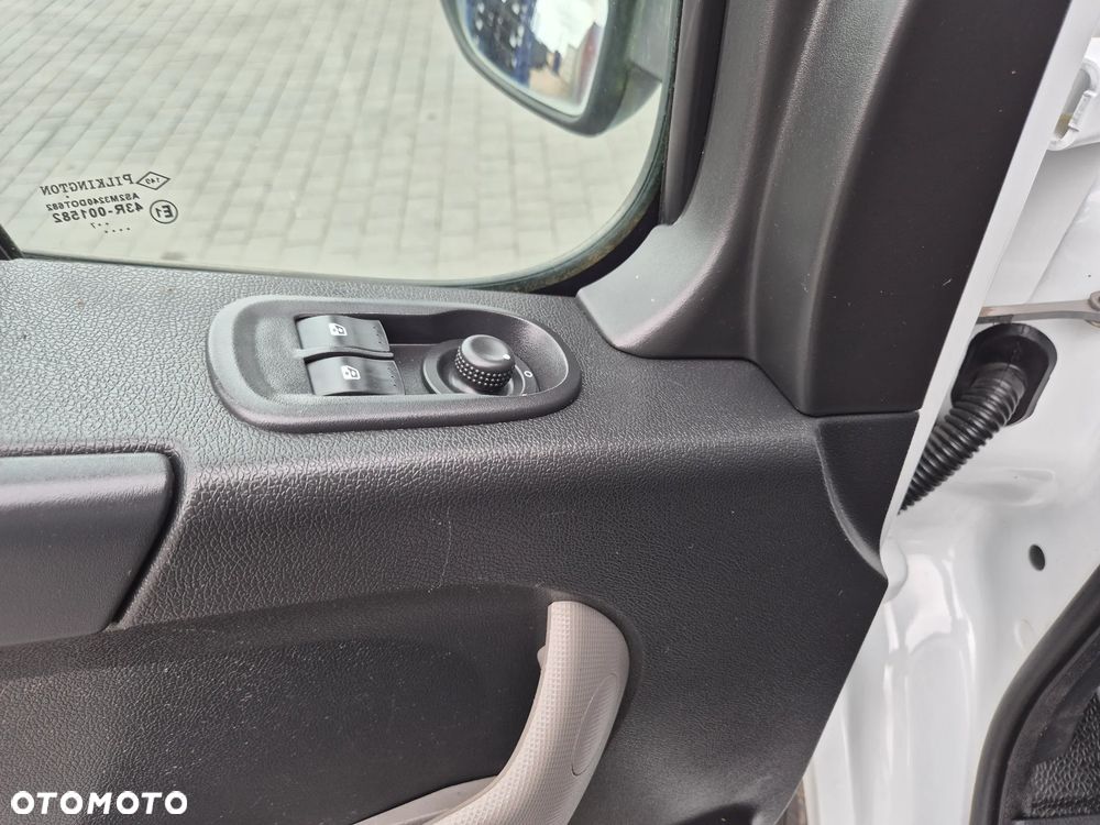 Renault Master - 11