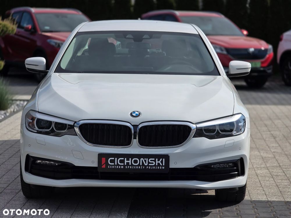 BMW Seria 5 530e iPerformance xDrive Sport Line sport - 3