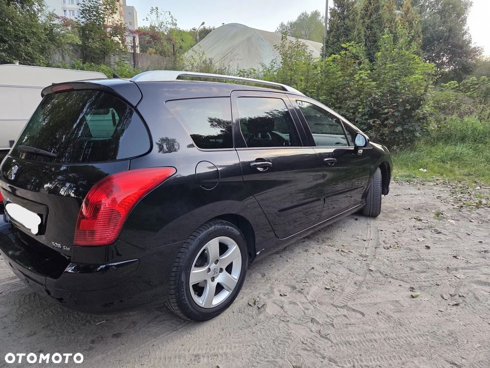 Peugeot 308 - 4