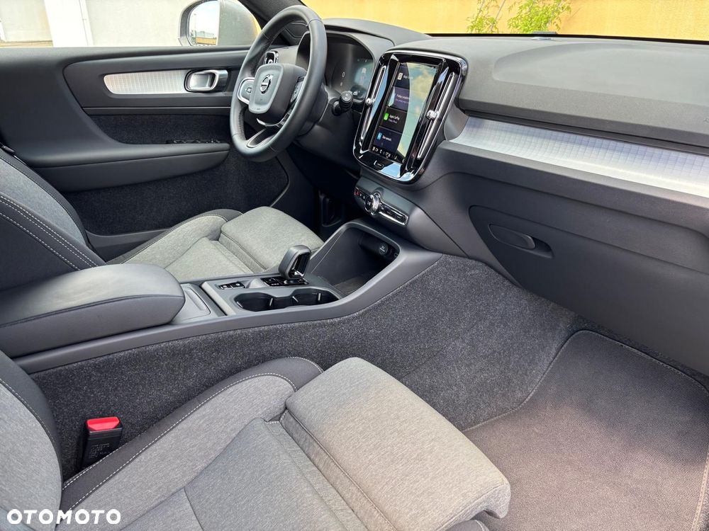 Volvo XC 40 B3 Core - 18