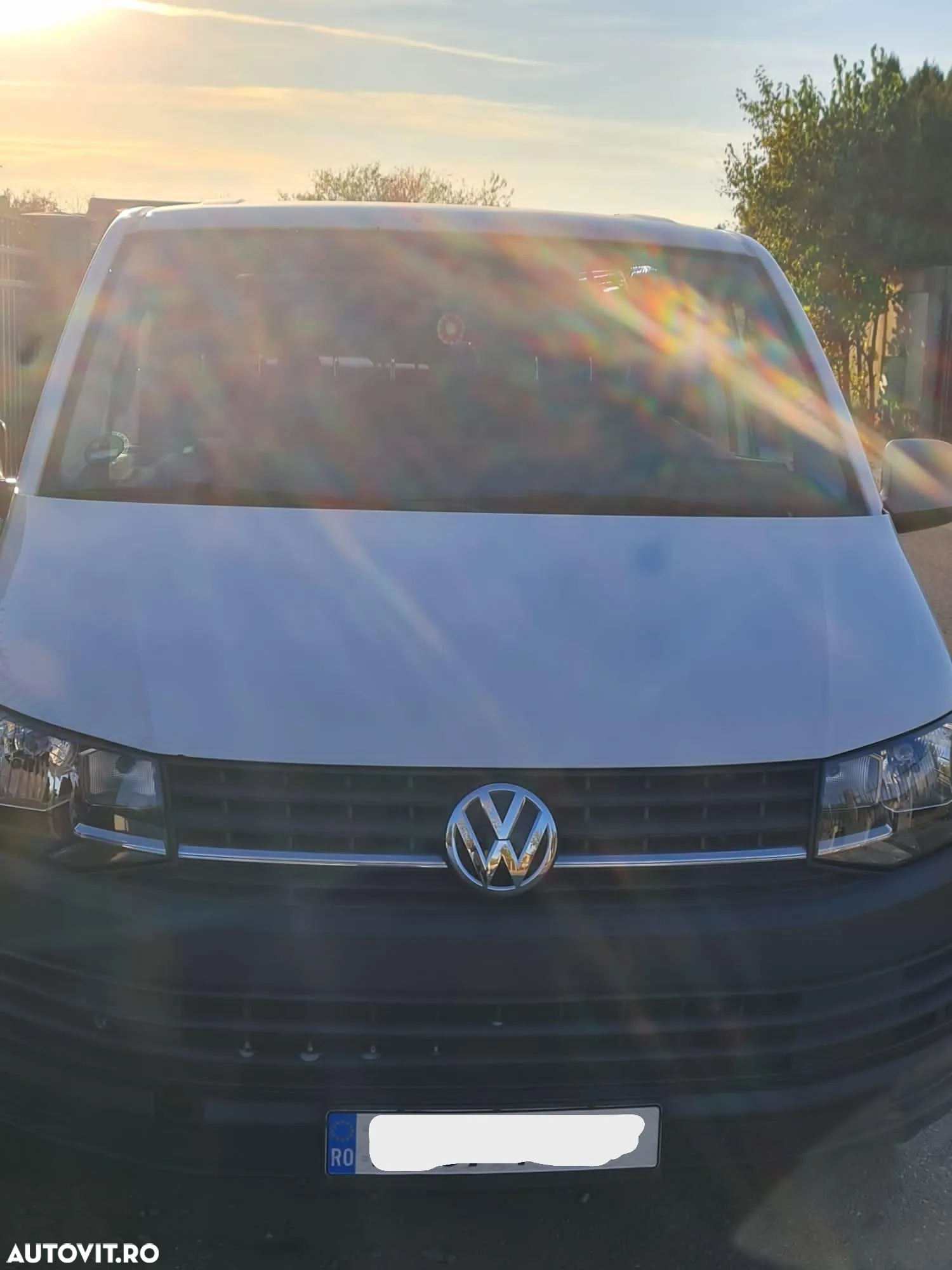 Volkswagen Transporter - 12