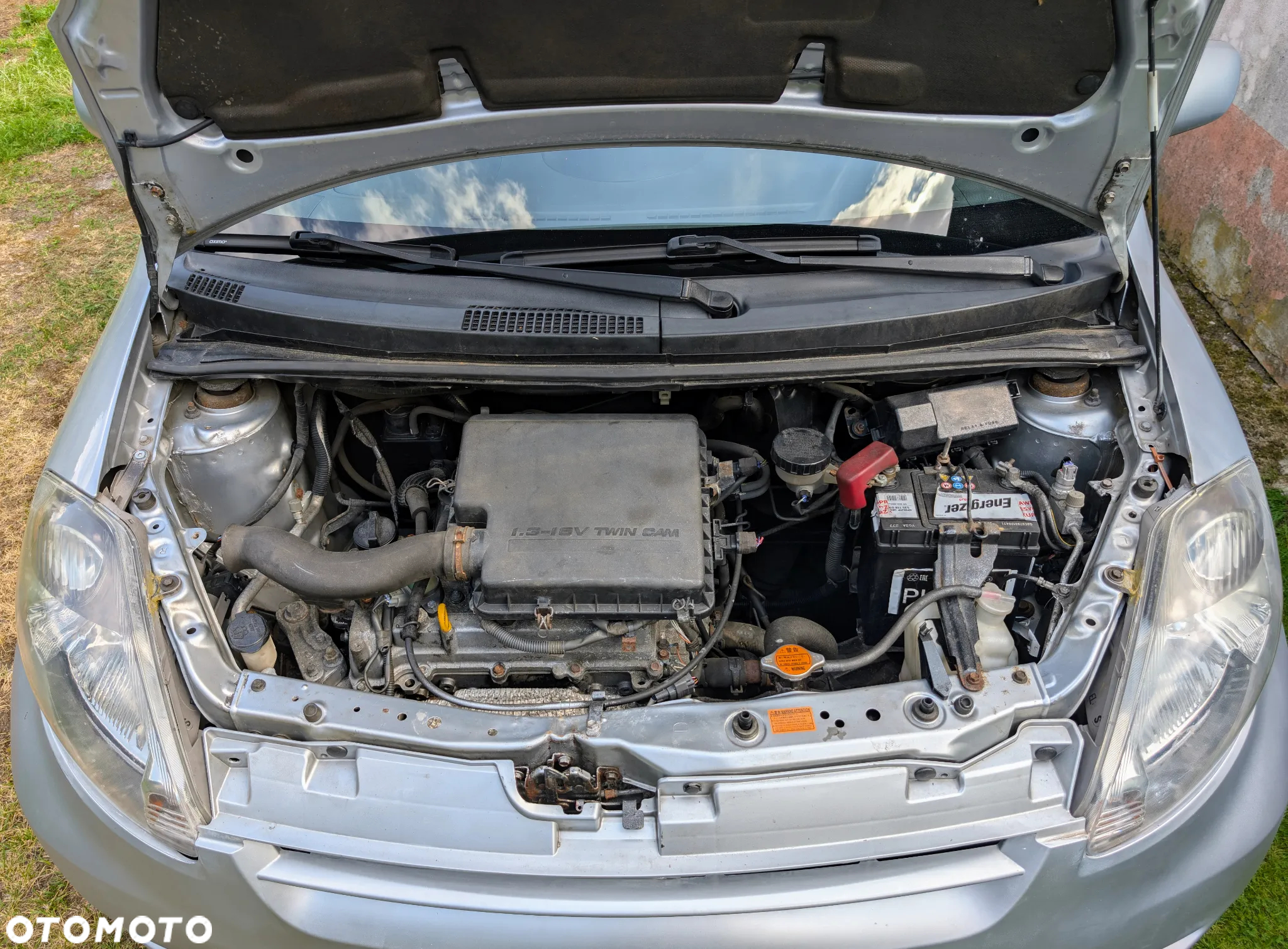 Daihatsu Sirion 1.3 - 12