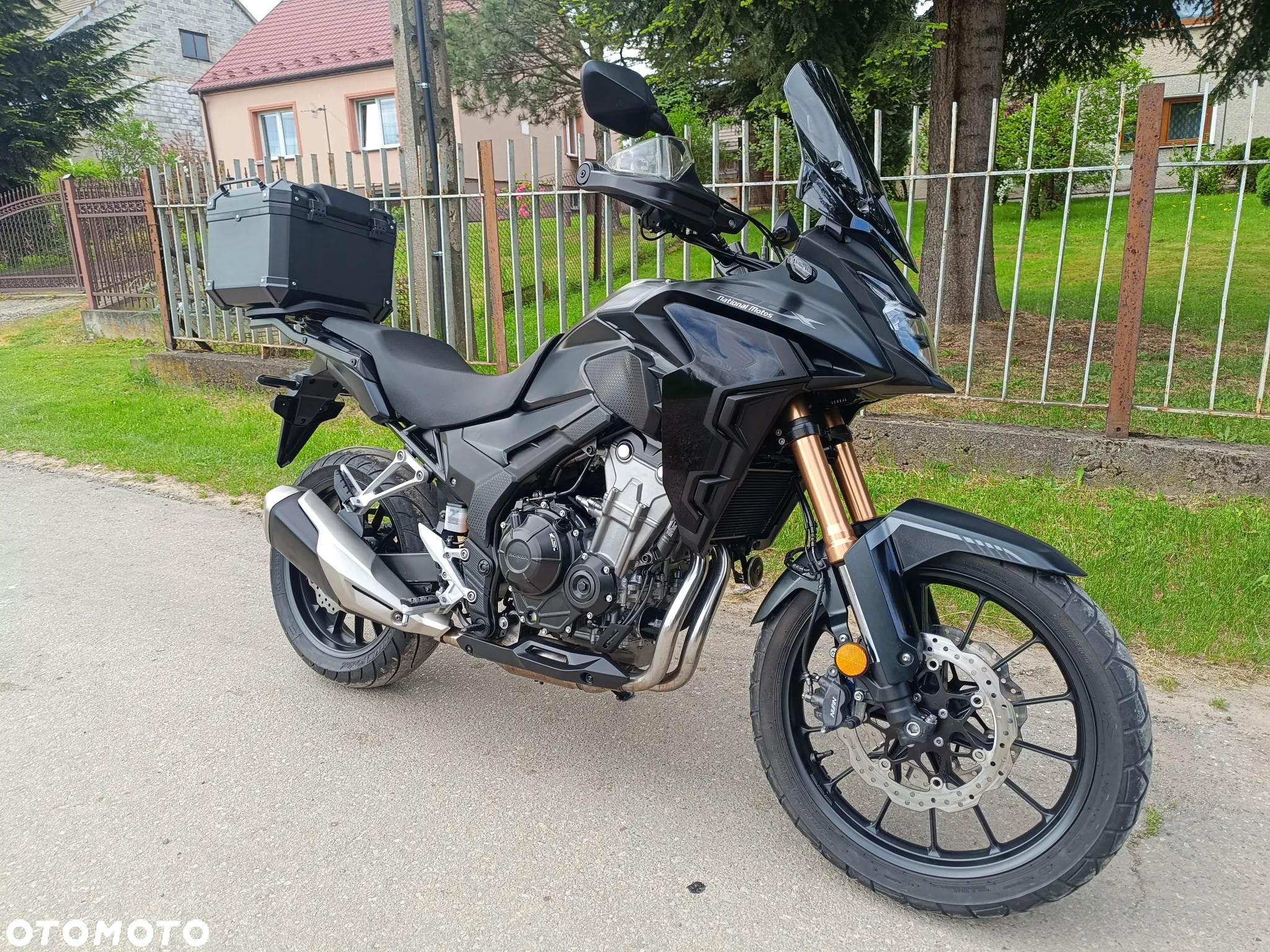 Honda CB - 2