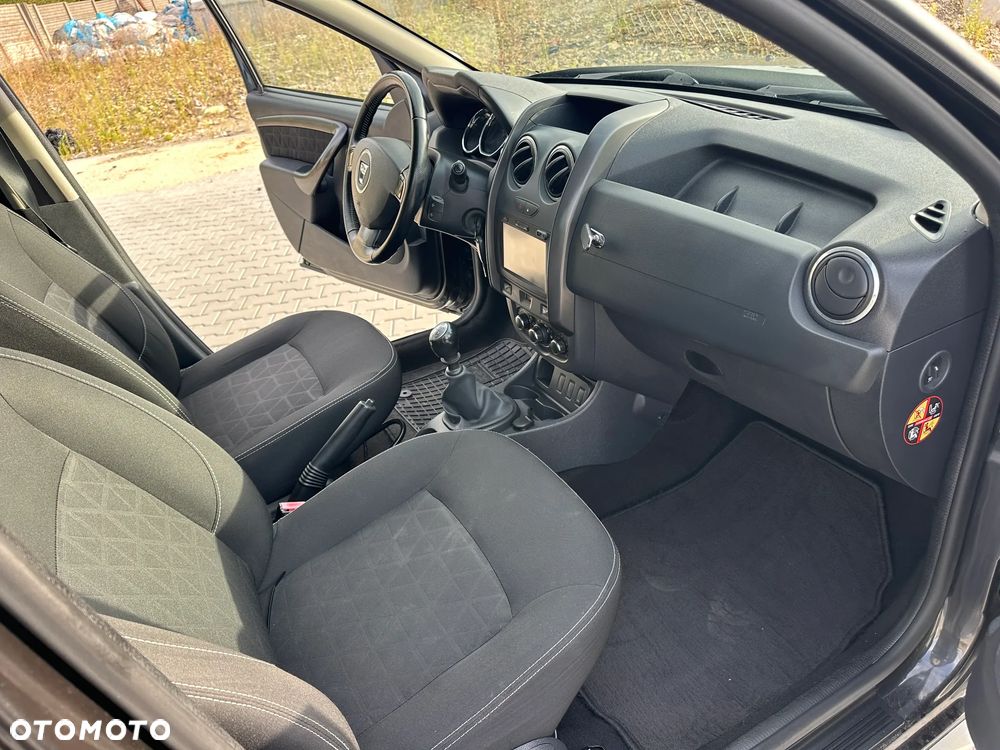 Dacia Duster dCi 110 FAP 4x2 Celebration - 18