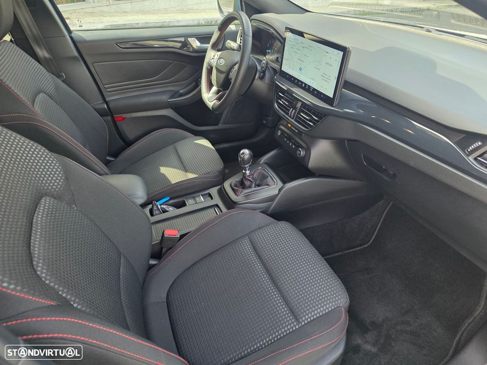 Ford Focus SW 1.0 EcoBoost MHEV ST-Line - 24