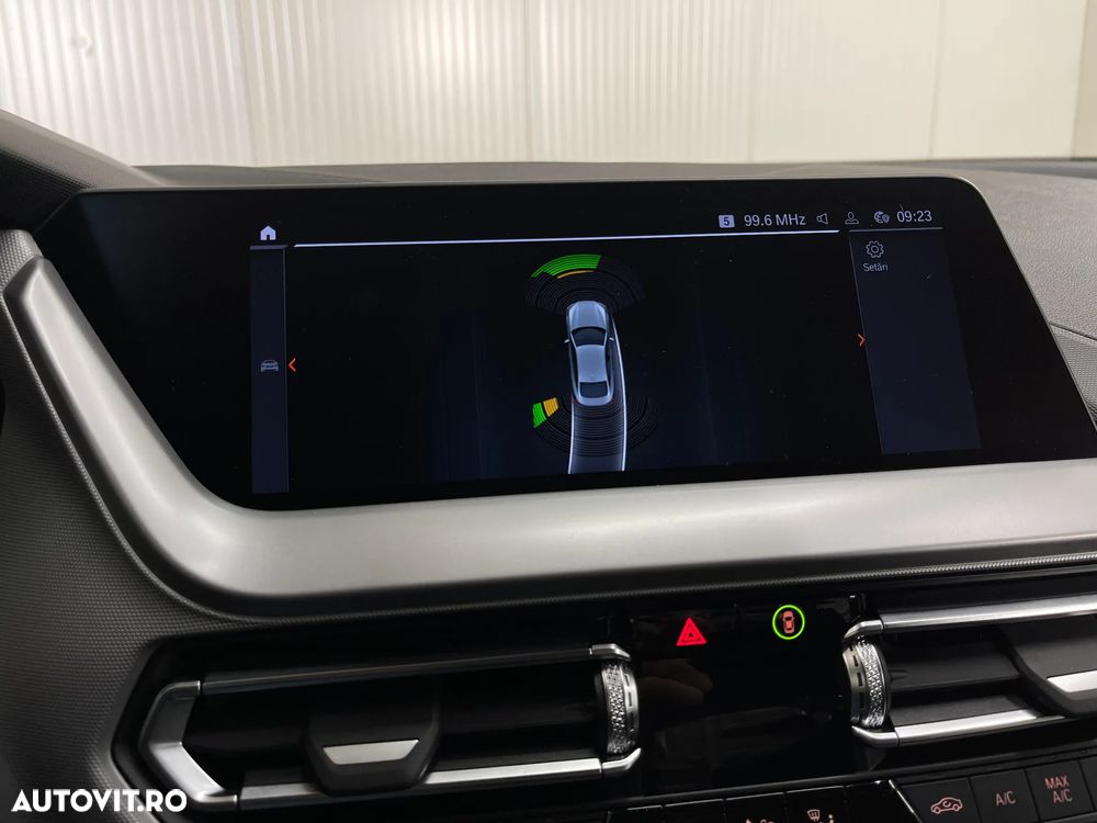 BMW Seria 2 218i Aut. Advantage - 15