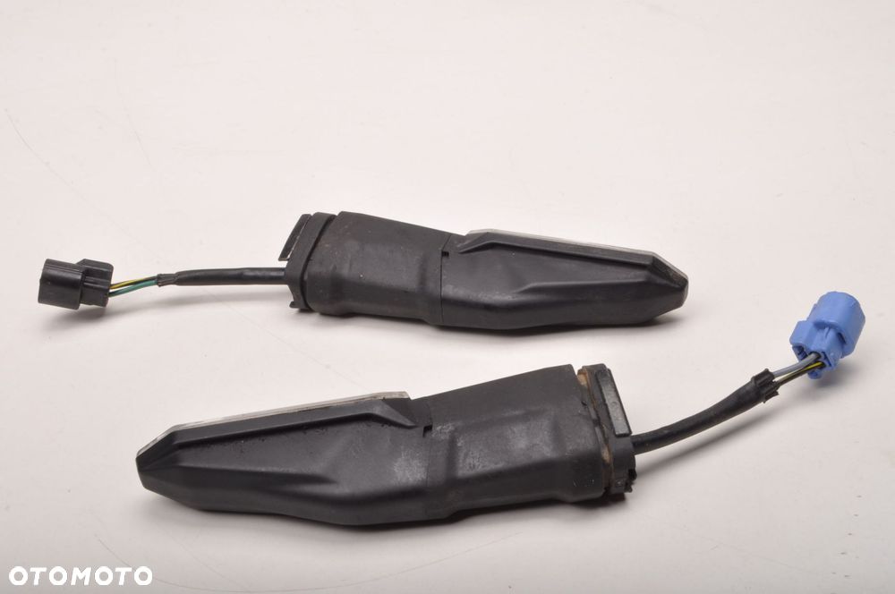 KAWASAKI ZR 900 KIERUNKOWSKAZ KOMPLET 50R-0034599 - 4