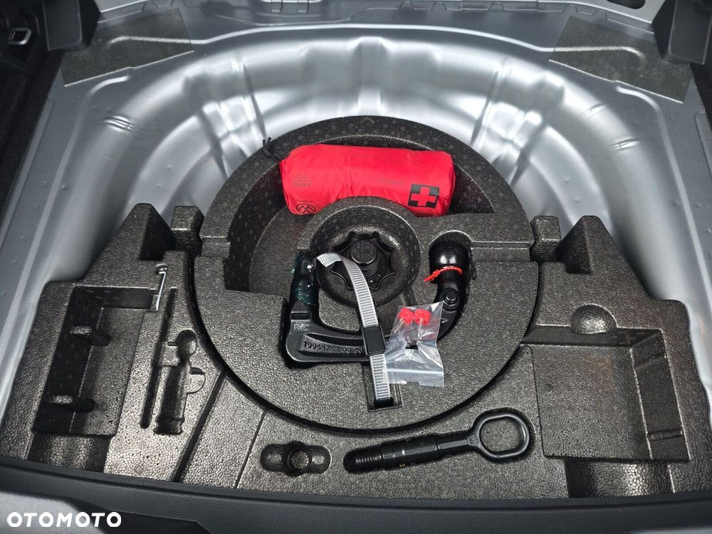 Volkswagen T-Roc 1.5 TSI R-Line DSG - 28