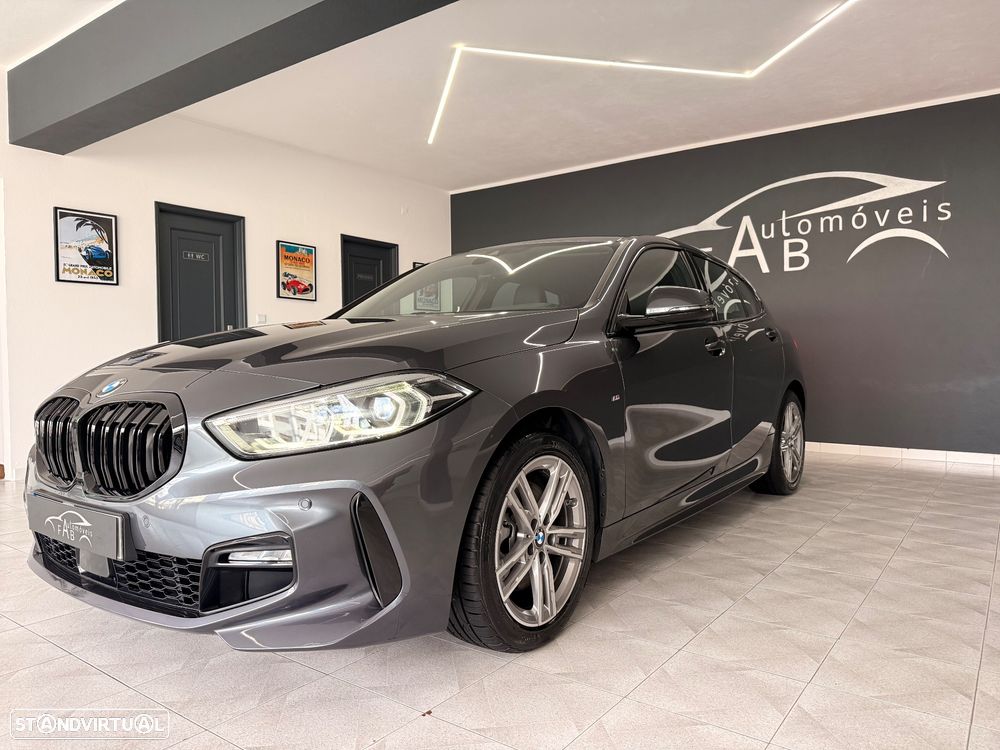 BMW 118 i Pack Desportivo M Auto - 1