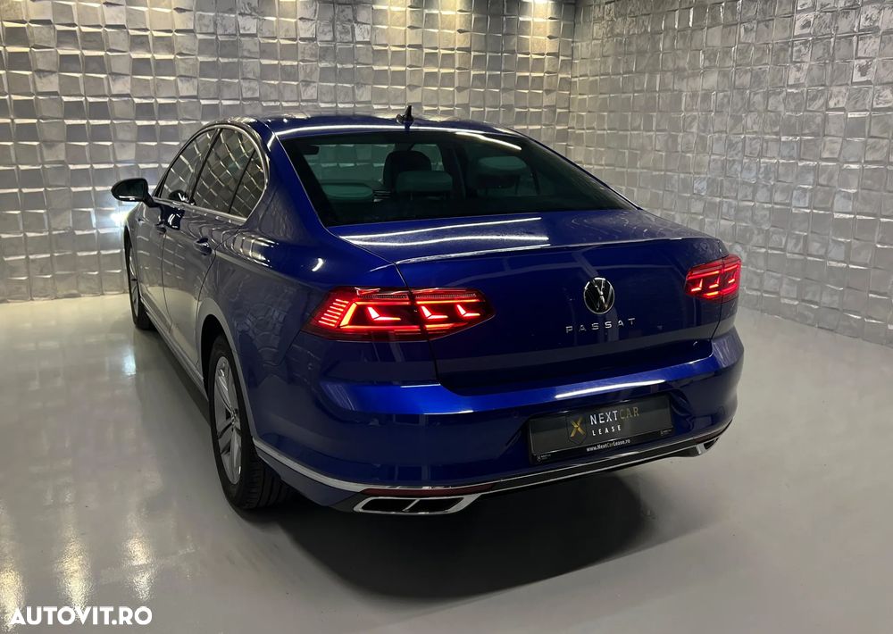 Volkswagen Passat Variant 2.0 TDI DSG R Executive - 6