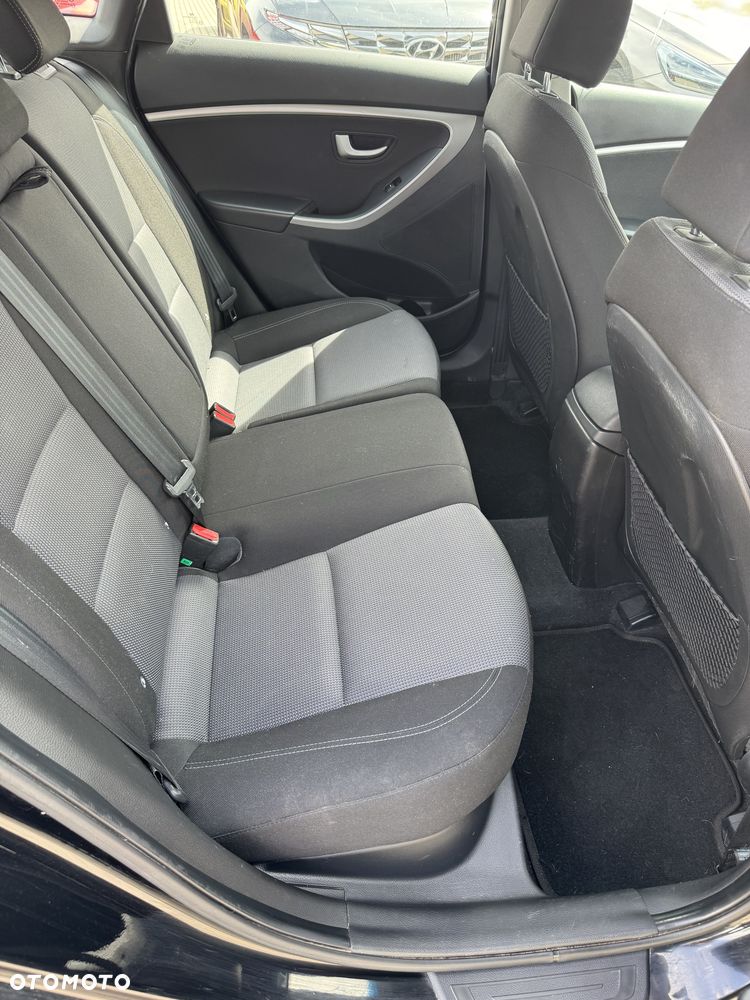 Hyundai i30 1.6 CRDi Classic - 9