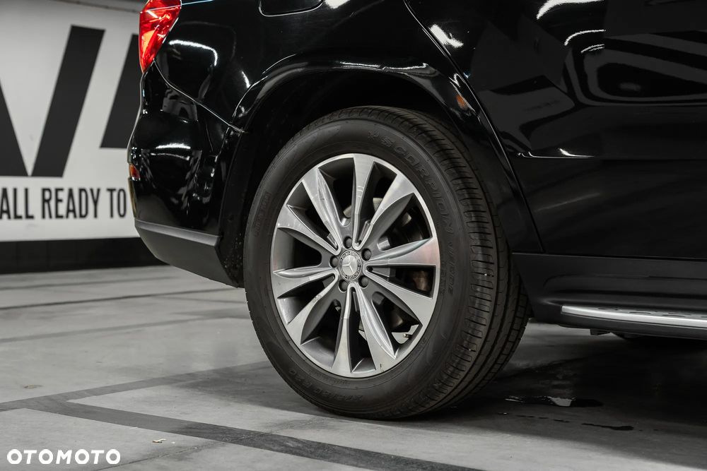 Mercedes-Benz GL 350 BlueTEC 4Matic 7G-TRONIC - 16