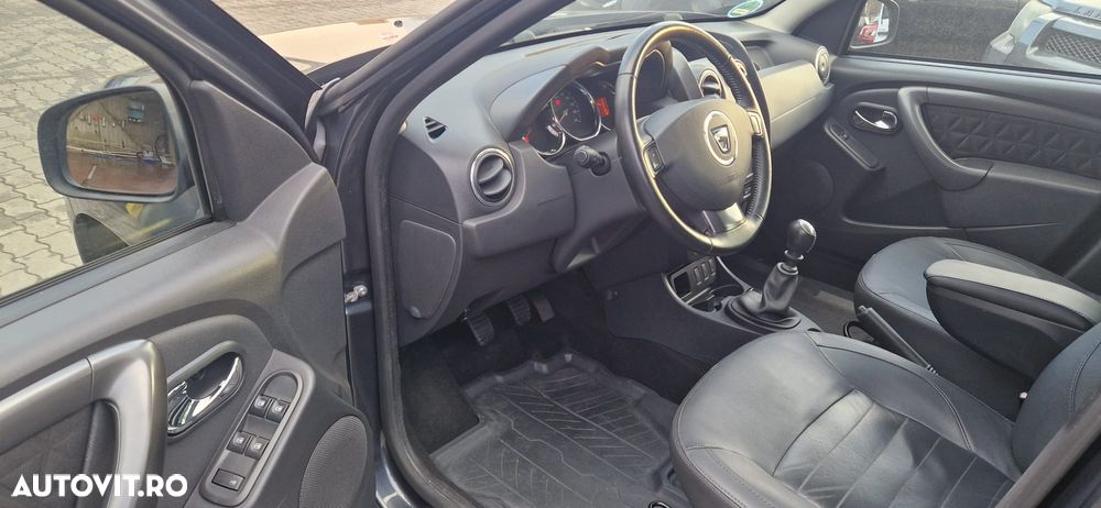 Dacia Duster TCe 125 4x2 Urban Explorer - 5