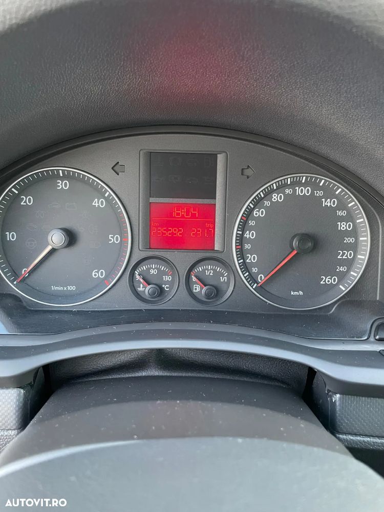 Volkswagen Golf 1.9 TDI Comfortline - 10