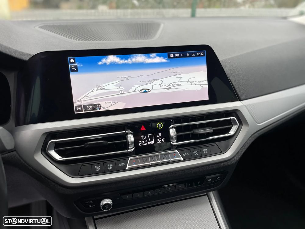 BMW 330 e Corporate Edition Auto - 17