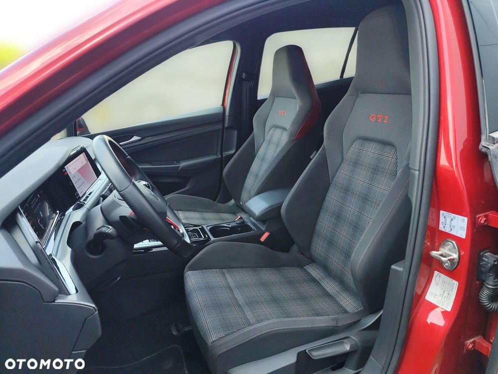 Volkswagen Golf 2.0 TSI GTI DSG - 11