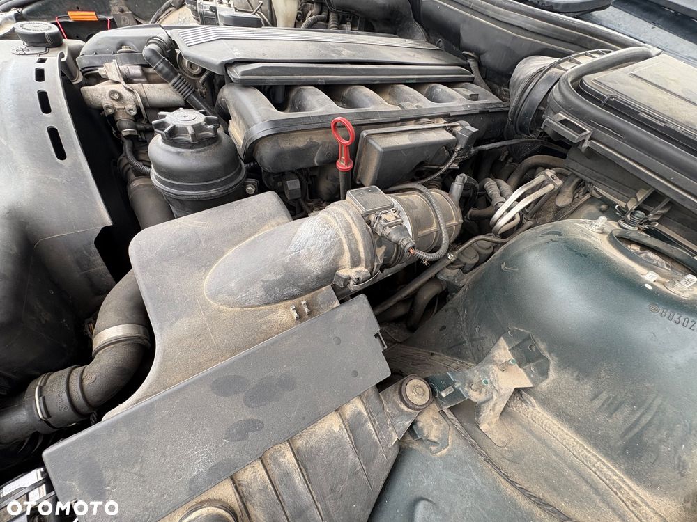 BMW Seria 5 520i - 12