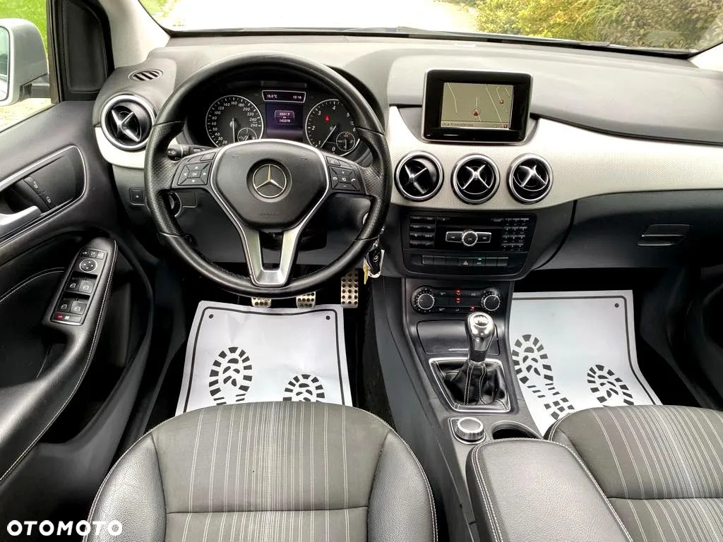 Mercedes-Benz Klasa B 200 CDI - 16