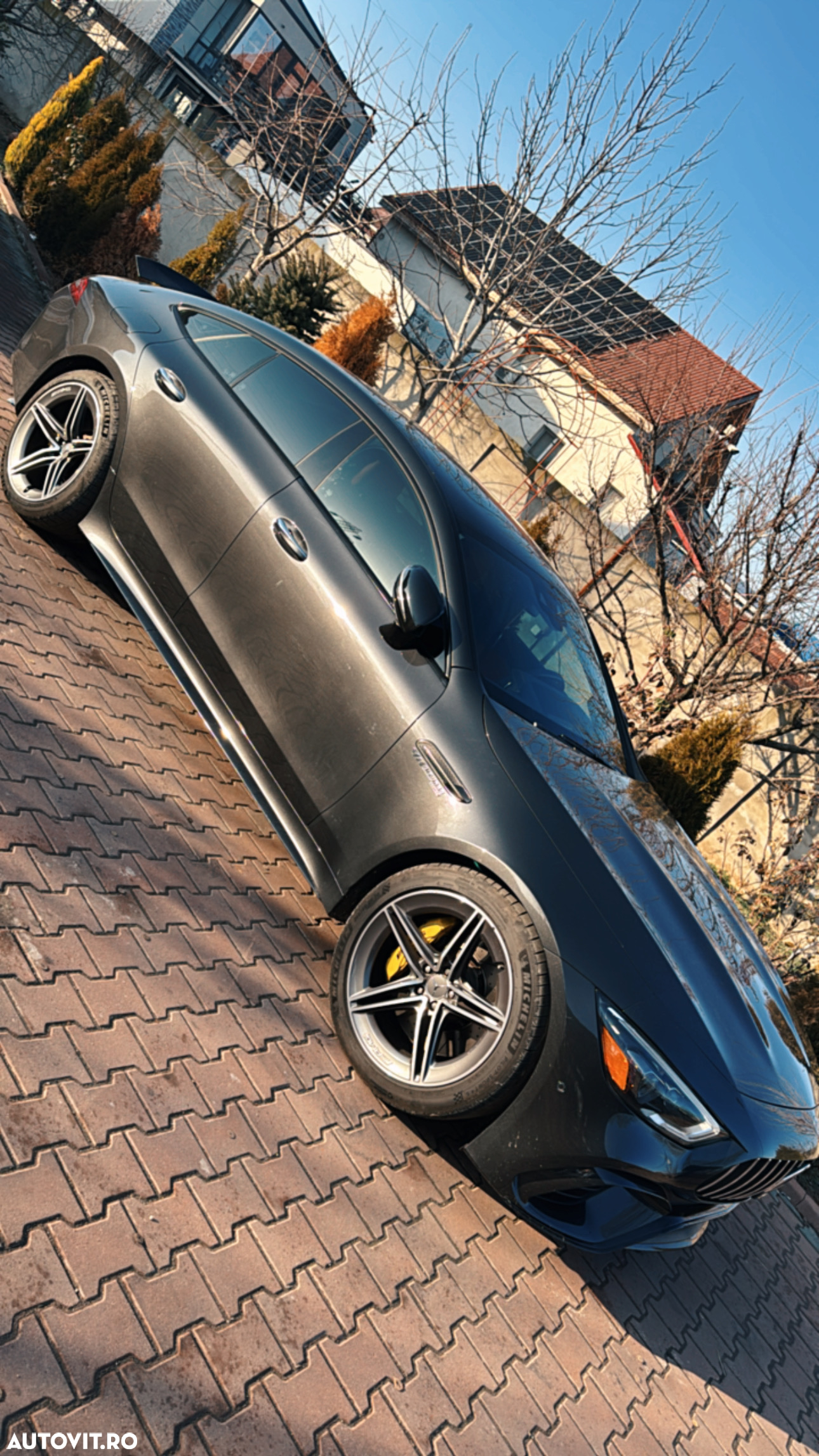 Mercedes-Benz AMG GT-S 63 4MATIC+ - 3