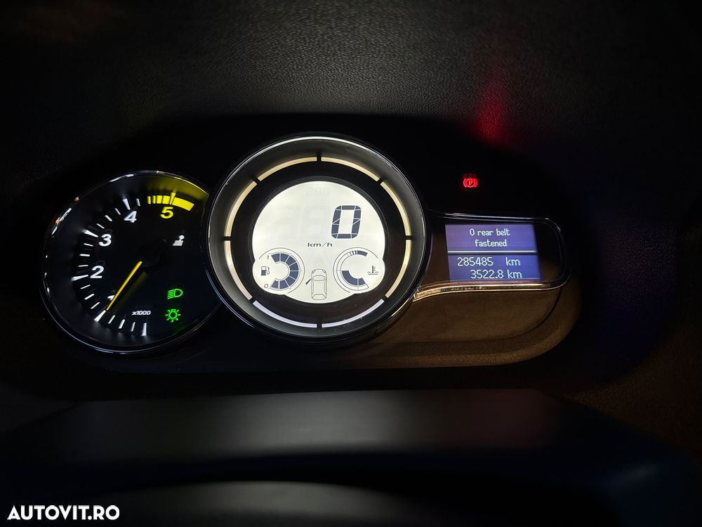 Renault Megane ENERGY dCi 110 Start & Stop Paris - 12