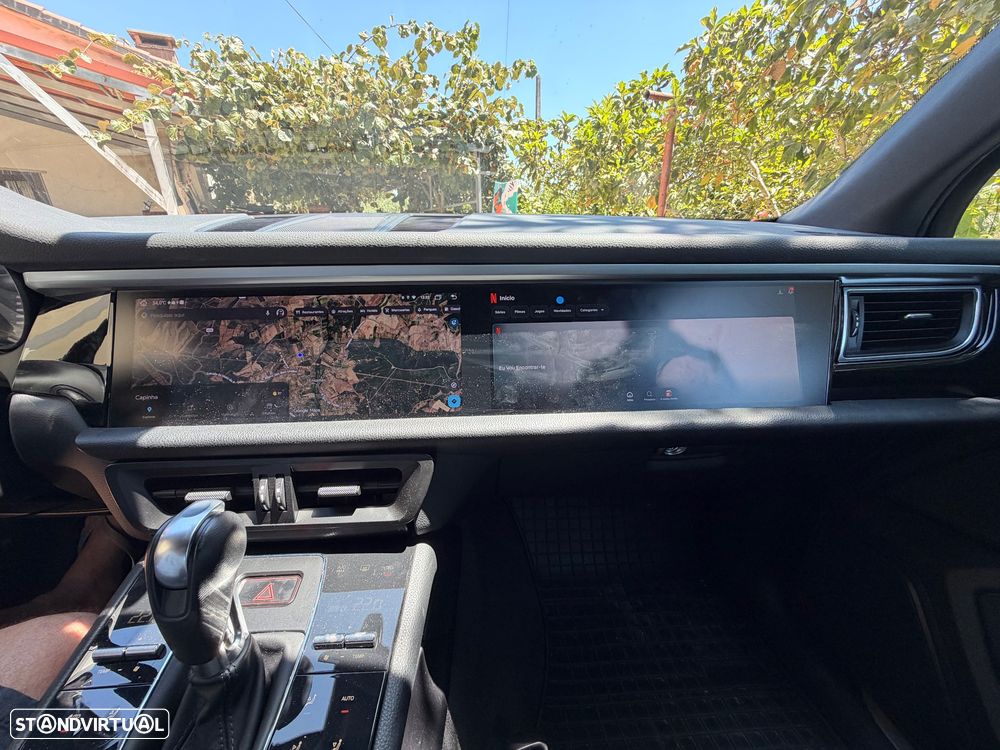 Porsche Macan S - 16