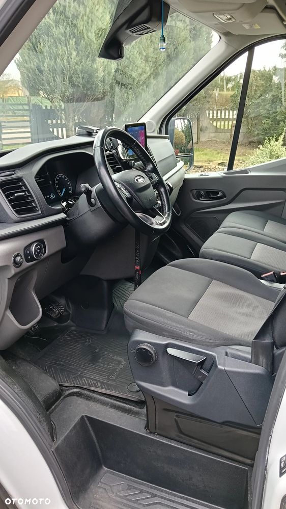 Ford Transit - 11