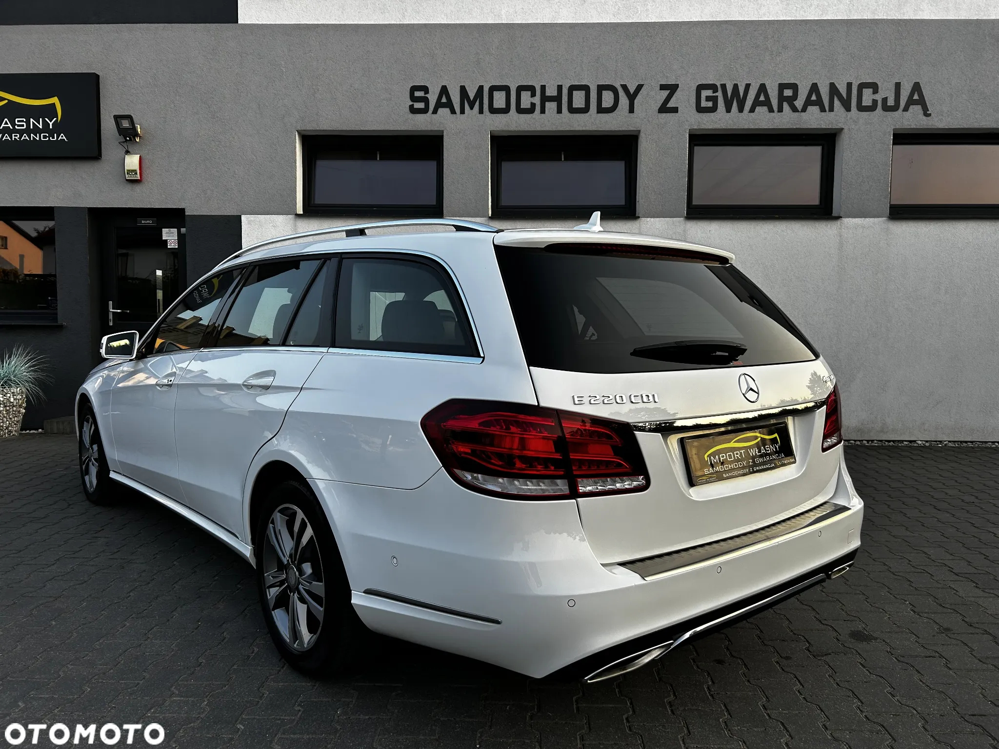 Mercedes-Benz Klasa E 220 BlueTEC 4-Matic Avantgarde - 4