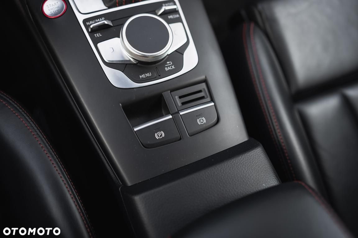 Audi RS3 Sportback - 27