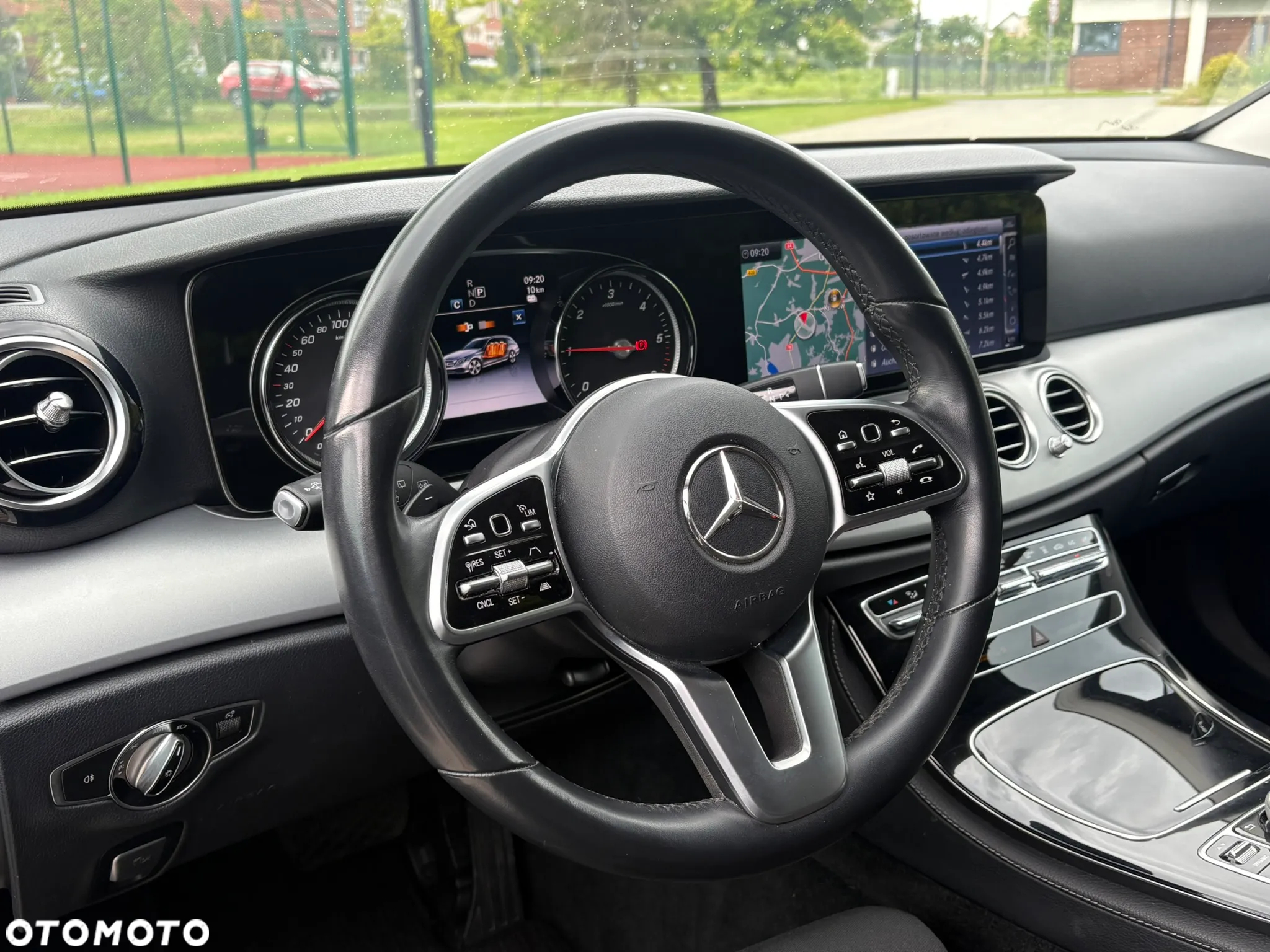 Mercedes-Benz Klasa E 300de T 9G-TRONIC Edition AVANTGARDE - 20
