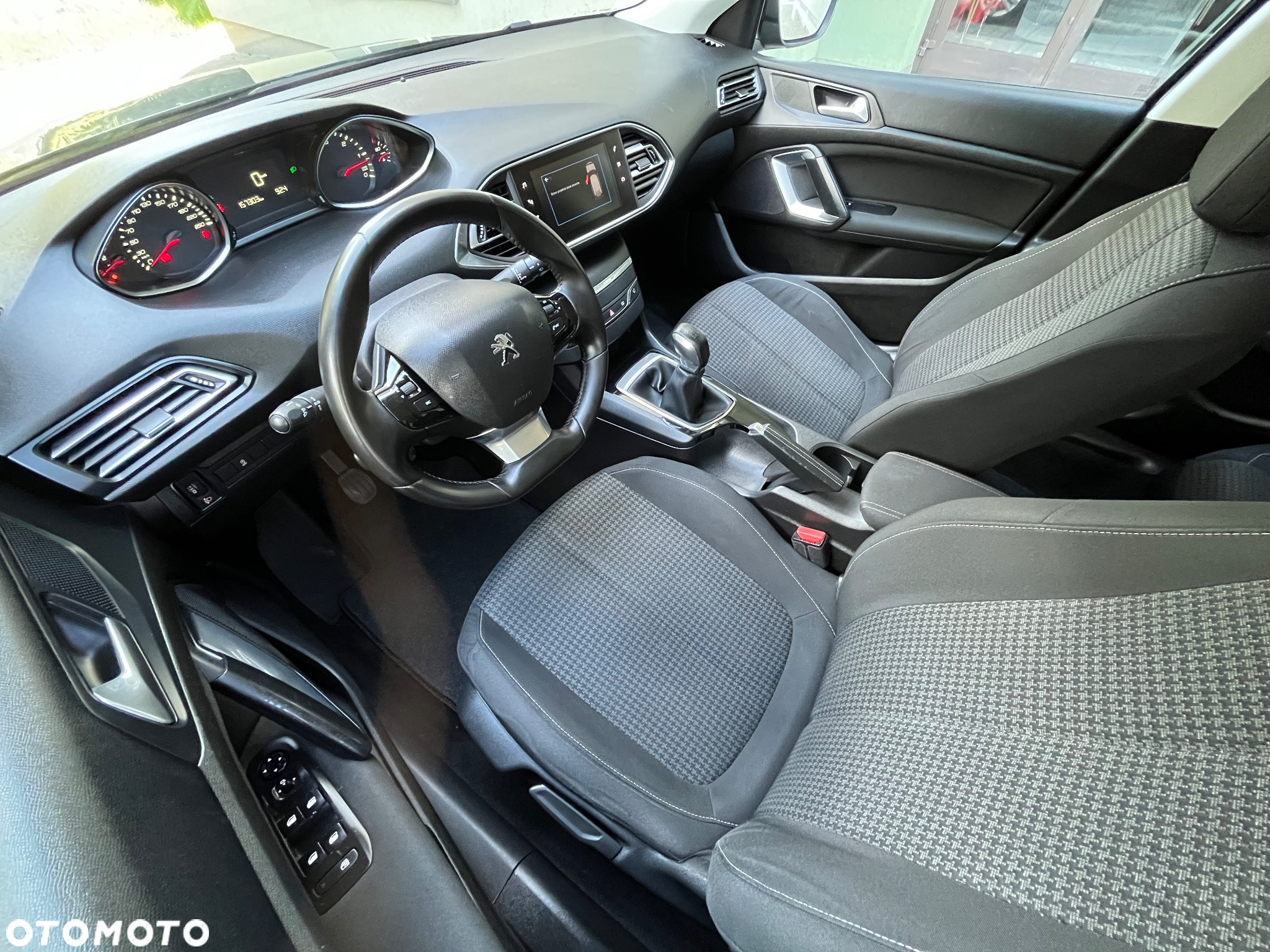 Peugeot 308 1.6 BlueHDi Active S&S - 5