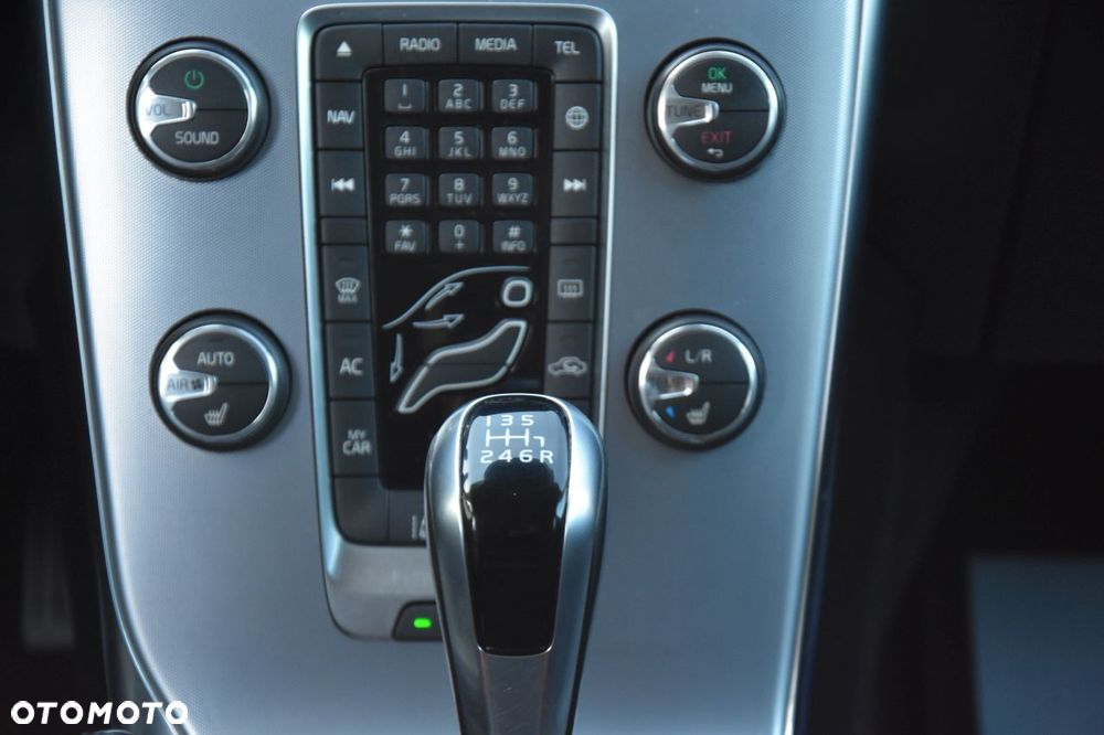 Volvo V40 Cross Country D2 Drive-E Summum - 15