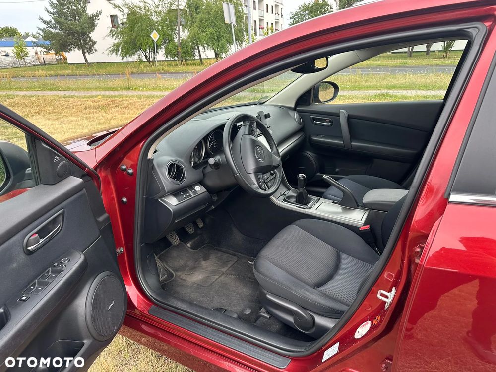 Mazda 6 2.2 CD Exclusive + - 8
