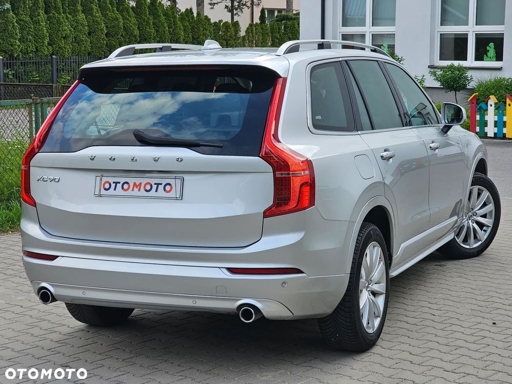 Volvo XC 90 D5 AWD Geartronic Kinetic - 9