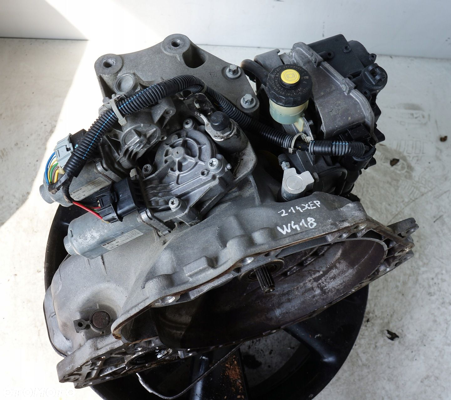 SKRZYNIA BIEGÓW OPEL CORSA D ASTRA H 1,4 16V F13ZW418 55565728 - 2