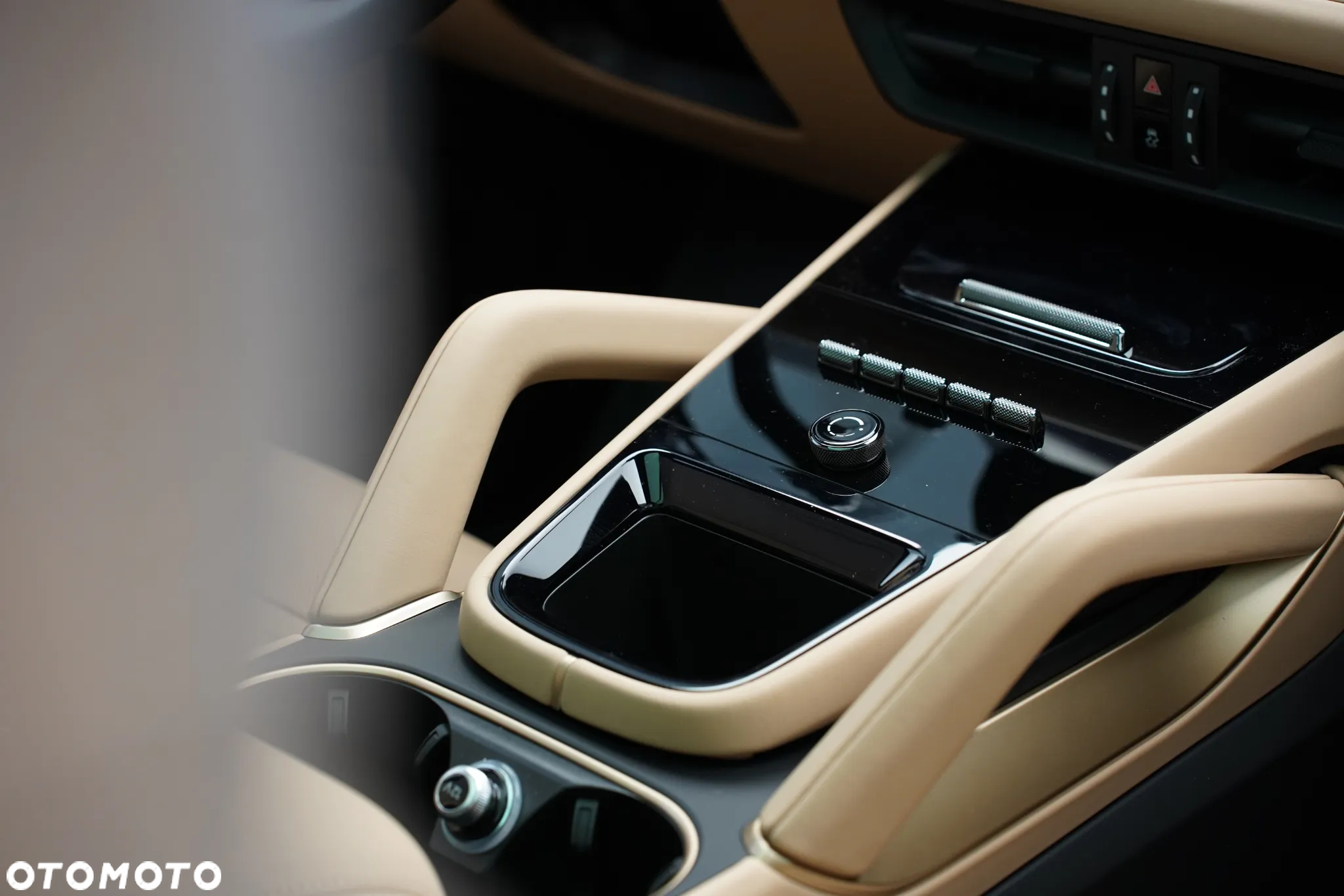 Porsche Cayenne S E-Hybrid PHEV - 26