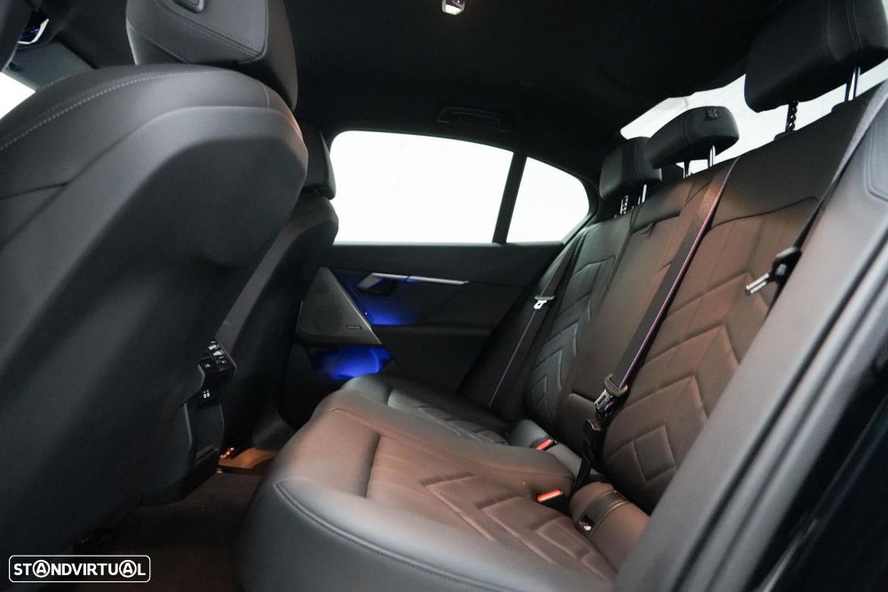 BMW i5 eDrive40 Pack Desportivo M Pro - 8