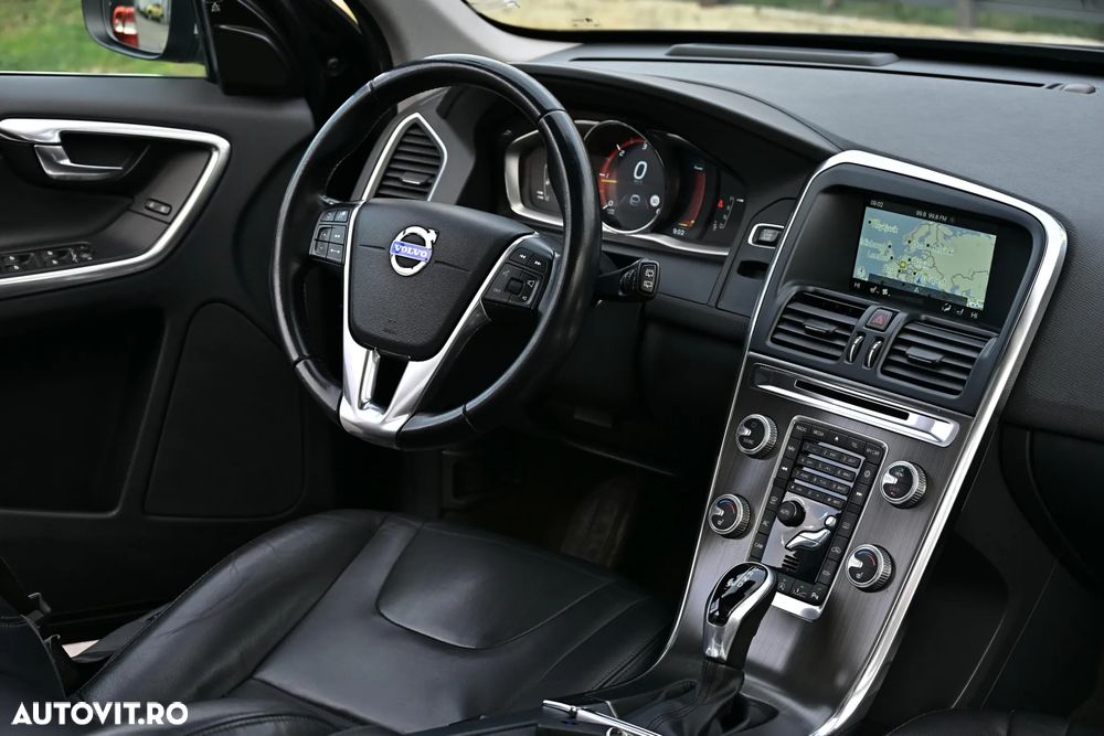 Volvo XC 60 D4 Geartronic Summum - 23