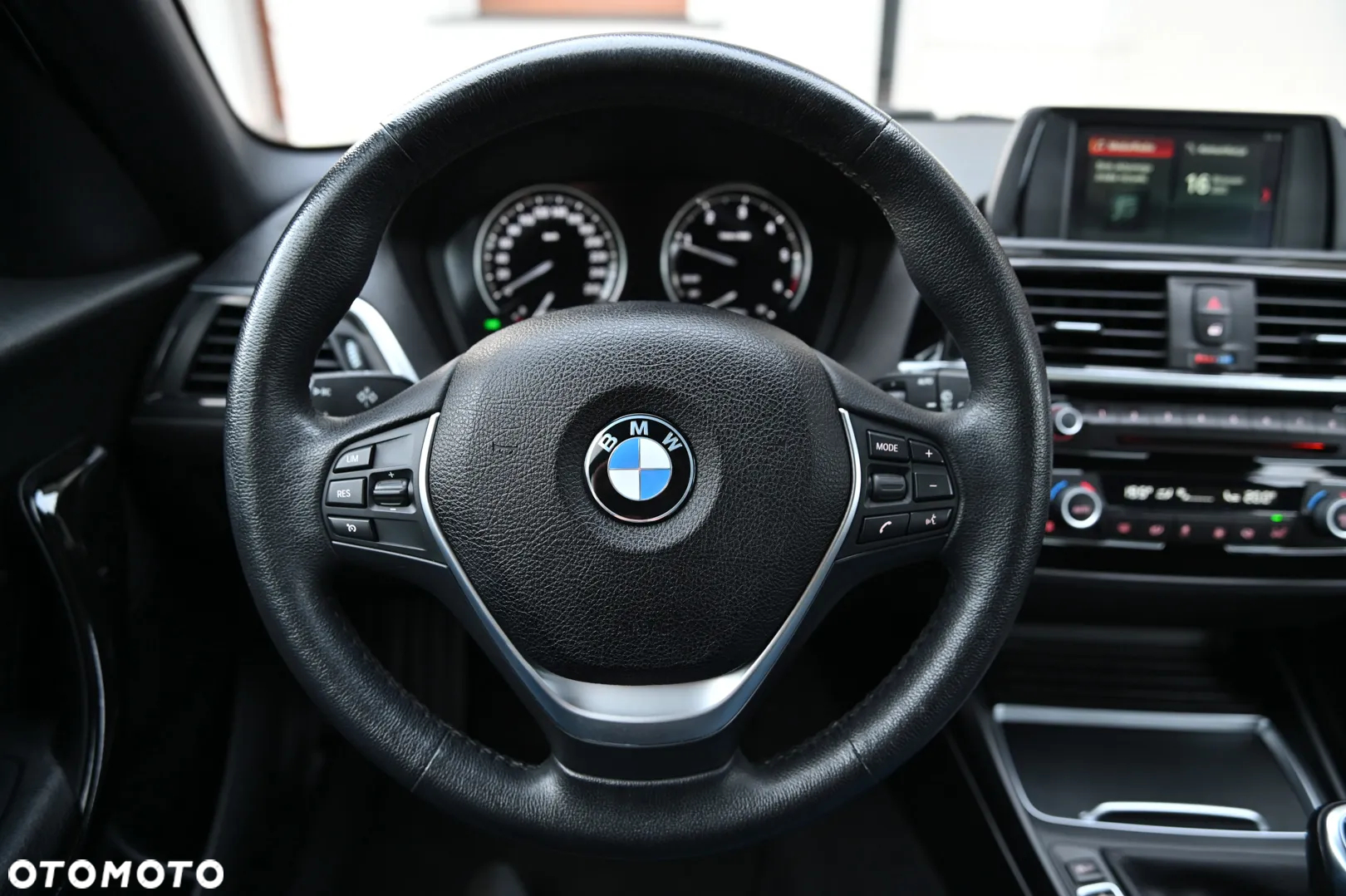 BMW Seria 1 - 31