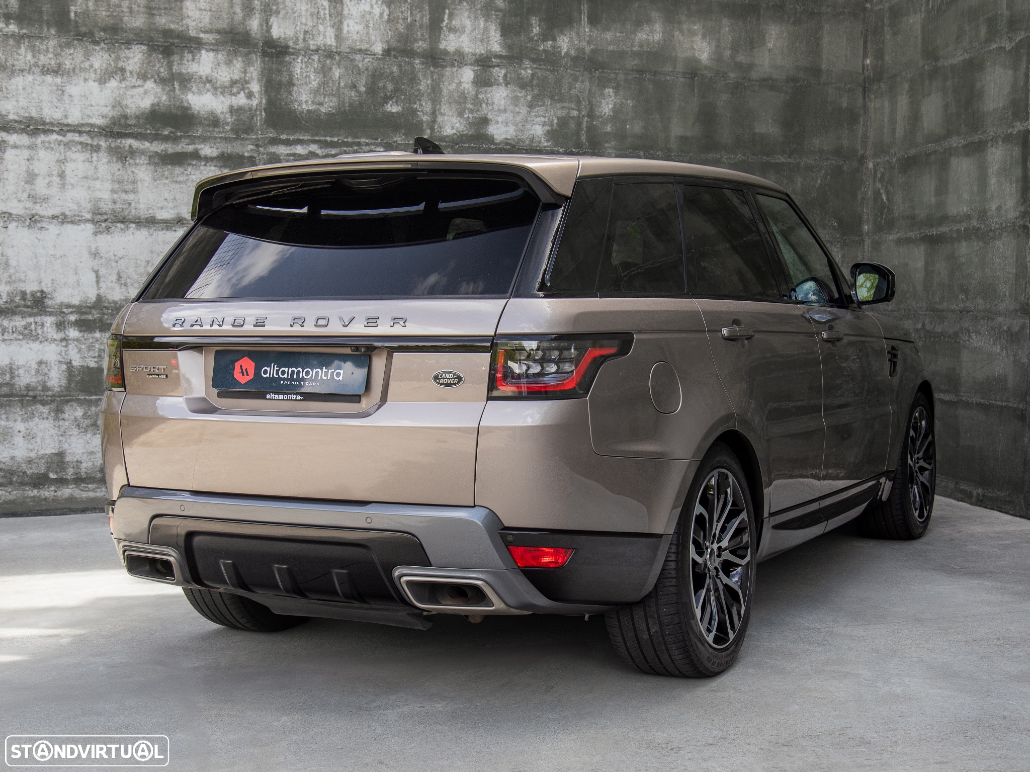 Land Rover Range Rover Sport P440e Hybrid Dynamic HSE - 14